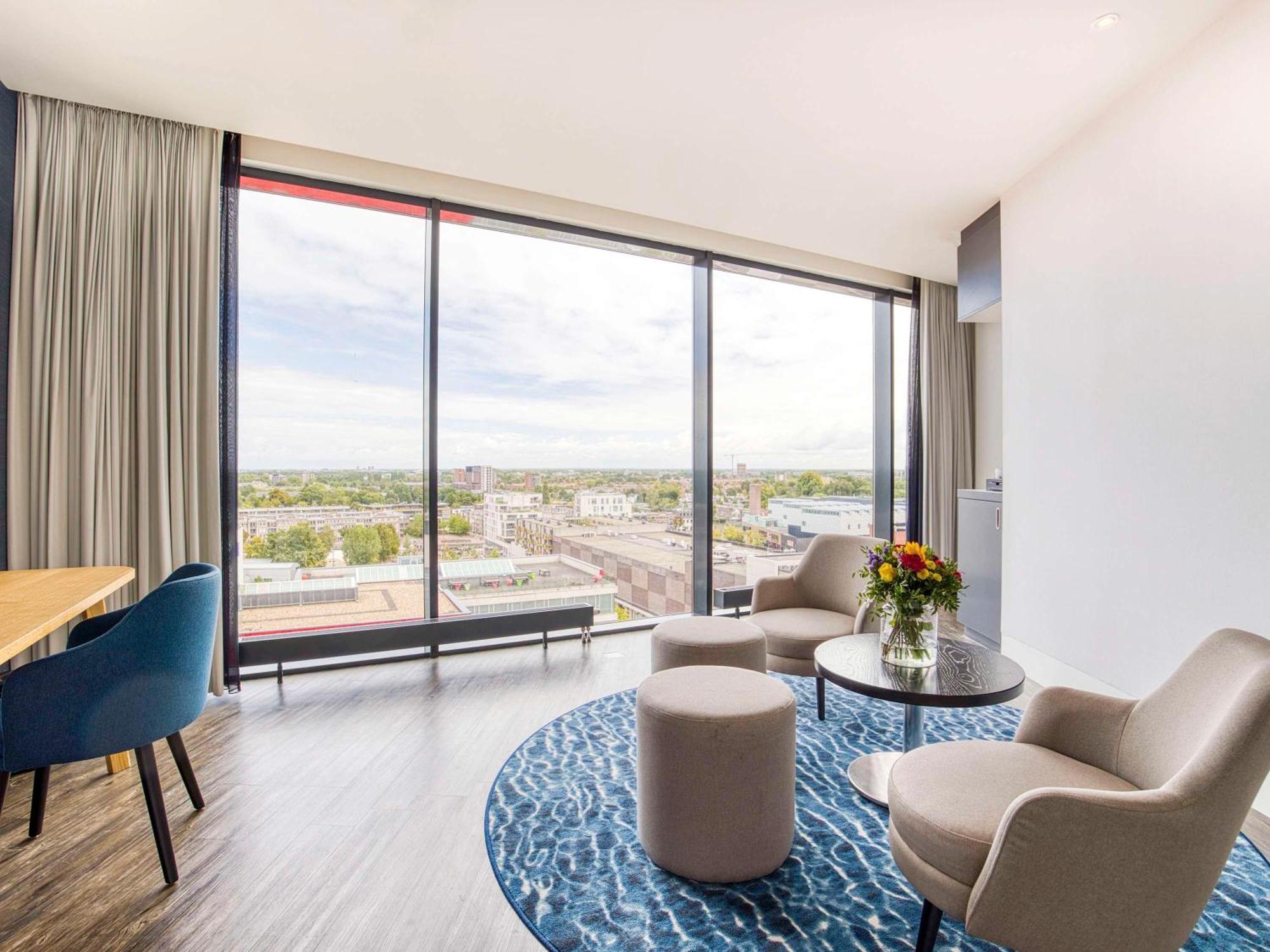 Mercure Centre 4*